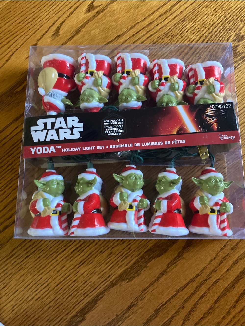 Disney Star Wars Yoda Holiday String Lights - Red & Green